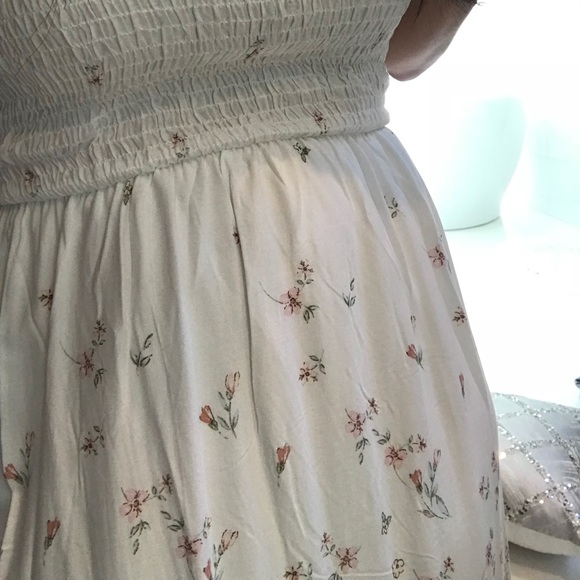 Floral ombré maxi pink & white strapless dress 👗 - Picture 2 of 5